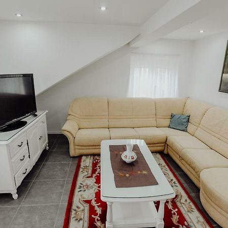 Apartman Slavonia Ðakovo Esterno foto