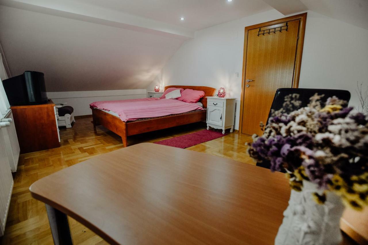 Apartman Slavonia Ðakovo Esterno foto